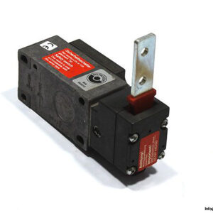 euchner-nz1vz-528-e-safety-switch-1