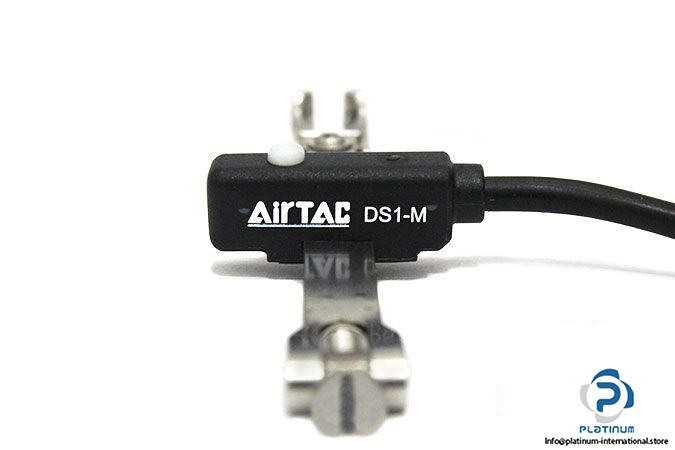 airtac-ds1m030s16-magnetic-sensor-2