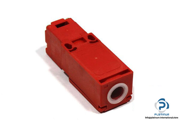 telemecanique-xck-p591h29-interlock-safety-switch-2