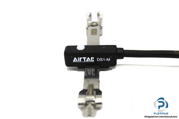 airtac-ds1m050s20-magnetic-sensor-2-2