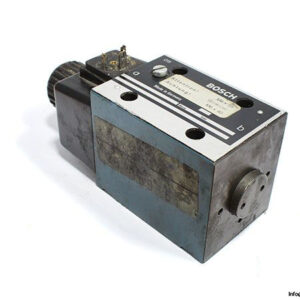 Bosch-0-810-001-752-solenoid-operated-directional-valve