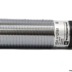telemecanique-xsa-v12151-inductive-proximity-sensor-1