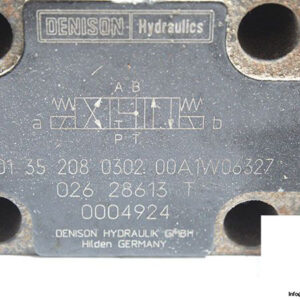 denison-4d01-35-208-0302-00a1w06327-solenoid-operated-directional-valve-2