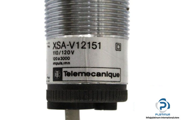 telemecanique-xsa-v12151-inductive-proximity-sensor-2