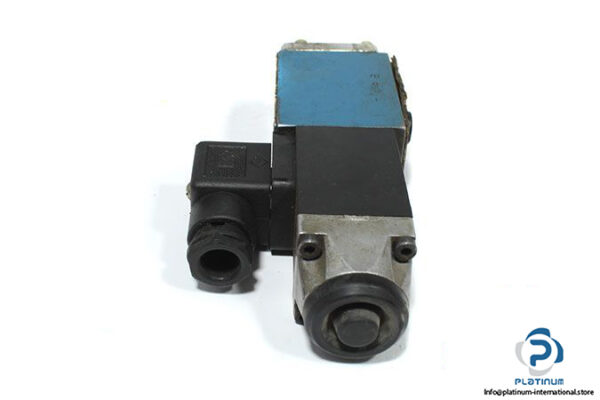 rexroth-r900421509-solenoid-operated-directional-valve-2
