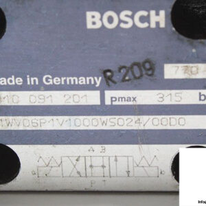 bosch-0-810-091-201-24-v-solenoid-operated-directional-valve-3