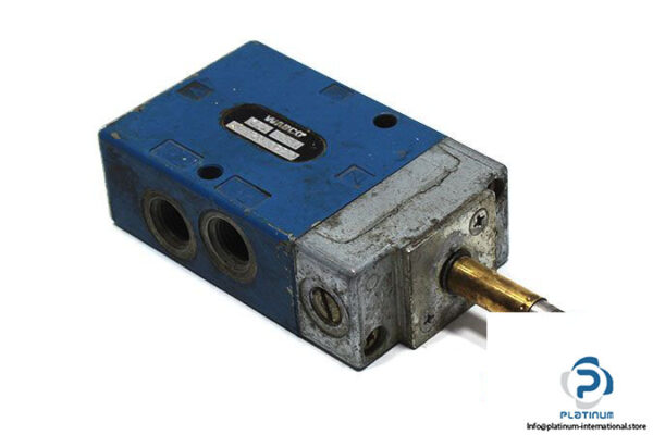wabco-5722070220-single-solenoid-valve
