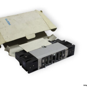 festo-546704-air-solenoid-valve-1