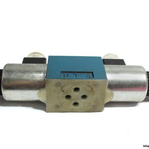 bosch-0-810-091-242-solenoid-operated-directional-valve-1