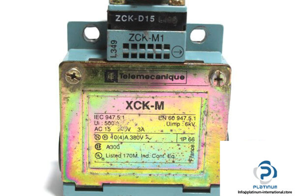 telemecanique-zck-m1-limit-switch-with-thermoplastic-roller-lever-4
