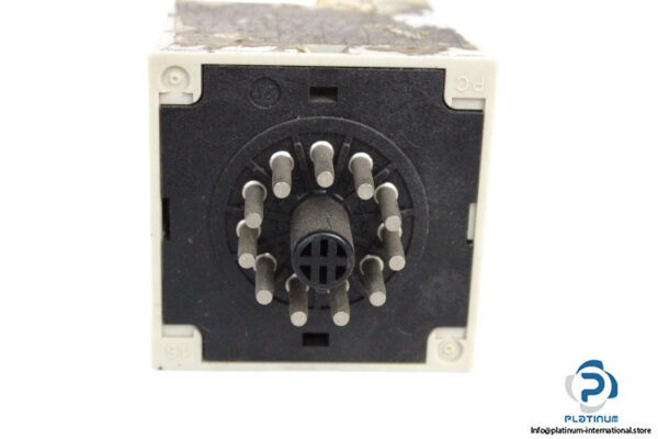 omron-h3ca-a-solid-state-timer-used-2