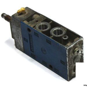 wabco-5726075280-single-solenoid-valve-1