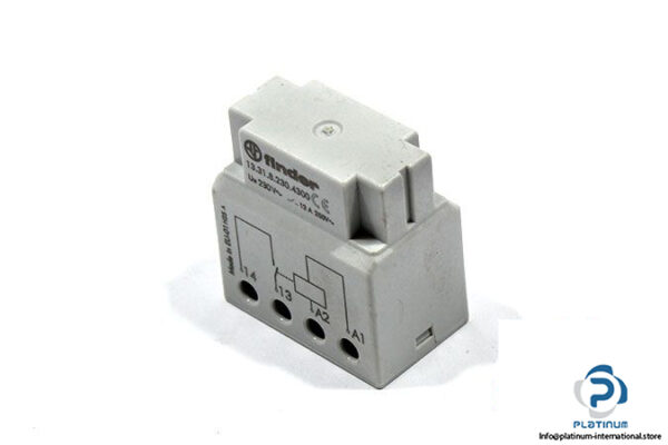 finder-13.31.8.230.4300-monostable-relay