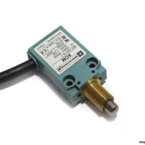 telemecanique-xcm-f110-limit-switch-2