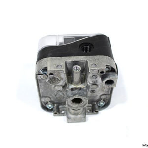 krom-schroder-dg6u-3-pressure-switch-2