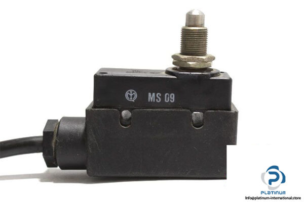pizzato-ms-09-micro-limit-switch-3