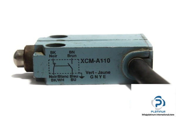 telemecanique-xcm-a110-limit-switch-3