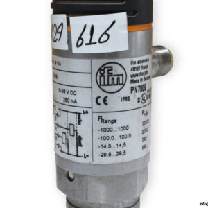 ifm-pn7009-pressure-sensor-with-display-used-5