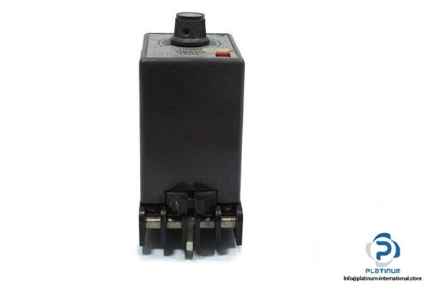 omron-dts-44a001c-solid-state-timer-2