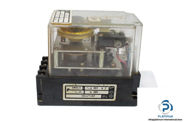 dold-zr1u715n-timer-1