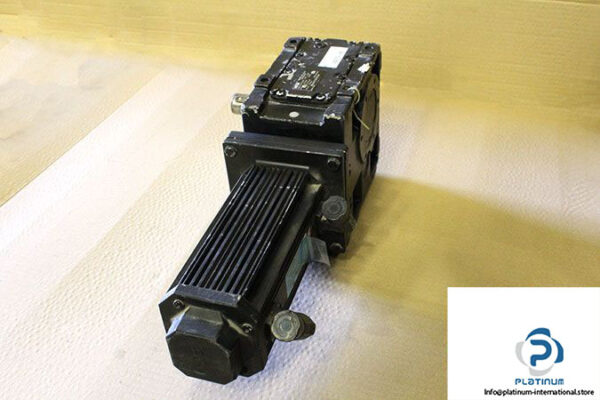 lenze-mca-10i40-rs0b0-z0c0-st5s00n-r0su-servo-motor-4