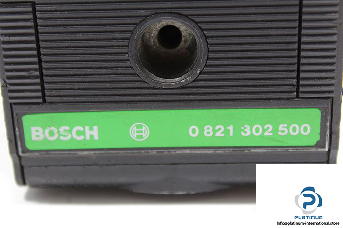 bosch-0-821-302-500-pressure-regulator-2