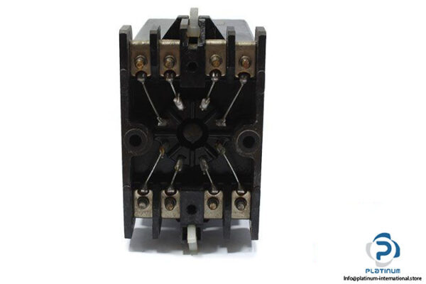 omron-dts-44a001c-solid-state-timer-1