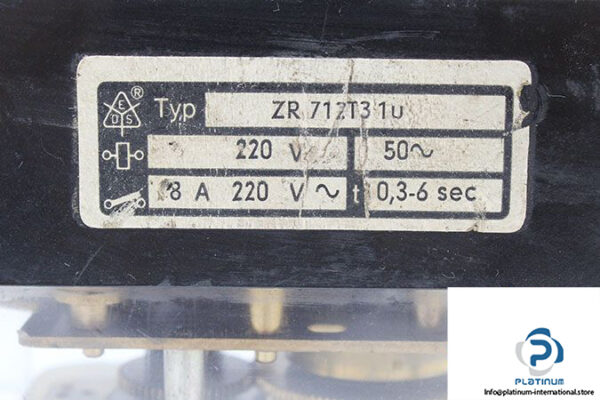 dold-zr-712t3-1u-timer-3