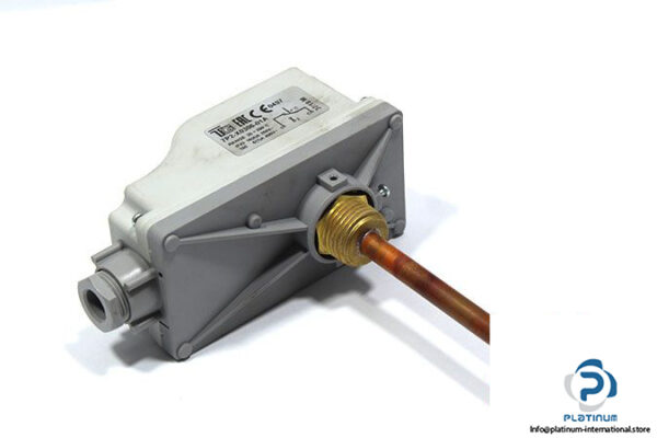 tg-7P2-X0306-01A-immersion-control-thermostat