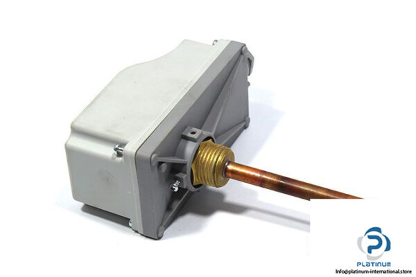 tg-7p2-x0306-01a-immersion-control-thermostat-2