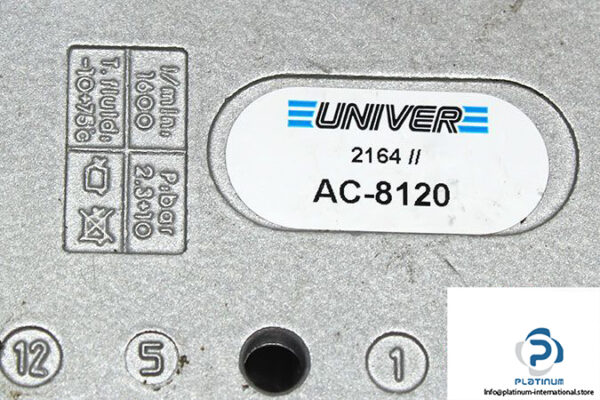 univer-ac-8120-air-pilot-valve-2
