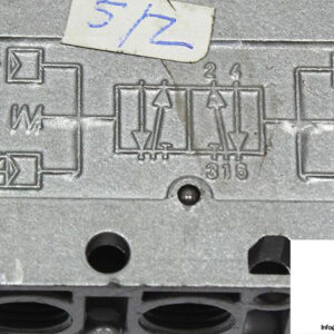 univer-ac-8120-air-pilot-valve-3