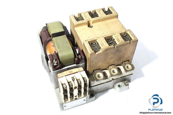siemens-3TA26-220-v-ac-coil-contactor