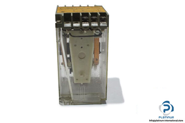 schleicher-ssf-52-stepping-relay-2