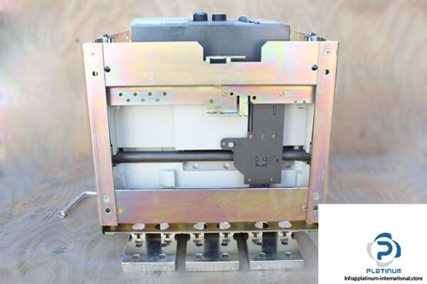 siemens-3wn6671-0kb56-1ha2-air-circuit-breaker-4