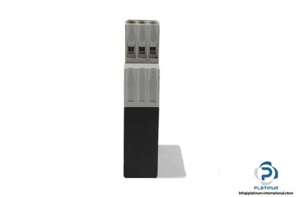 moeller-etr4-69-a-timer-relay-2