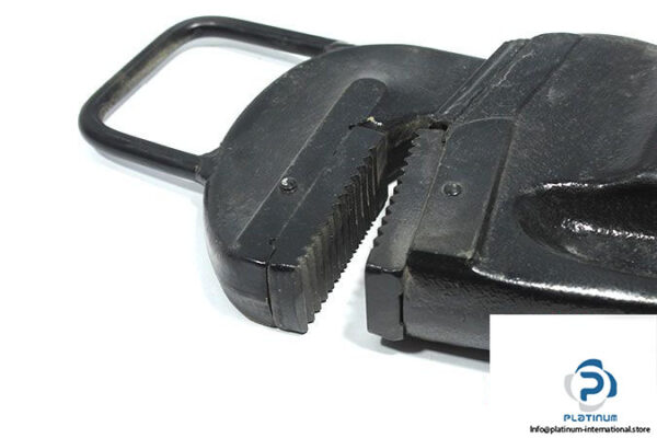 ridged-60-heavy-duty-straight-pipe-wrench-3