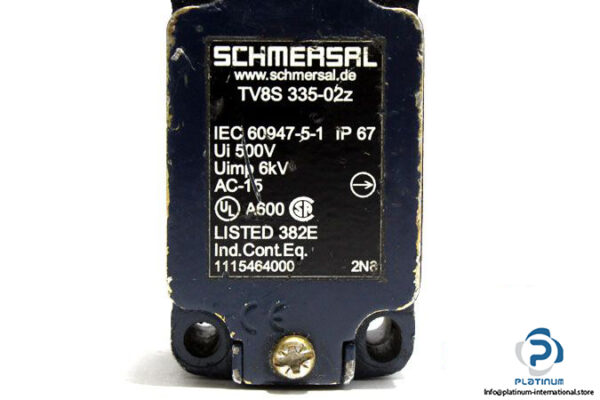 schmersal-tv8s-335-02z-limit-switch-4