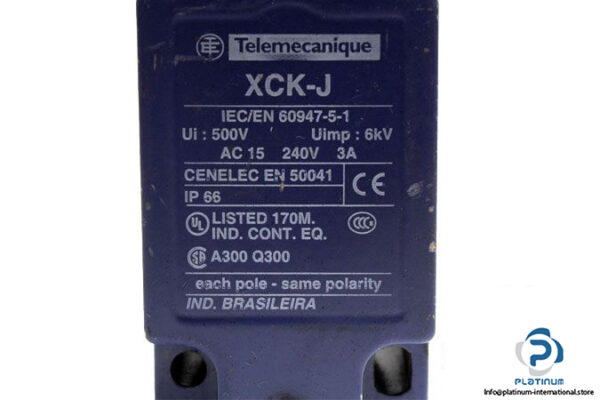 telemecanique-zck-j404-limit-switch-body-4