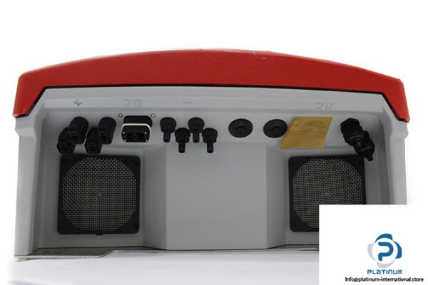 sma-smc-7000hv-it-photovoltaic-string-inverter-4