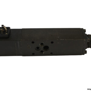 wandfluh-amvea6-s520_739-flow-control-valve-2