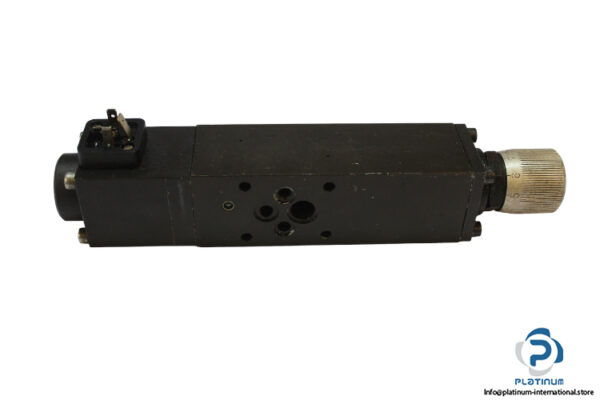 wandfluh-amvea6-s520_739-flow-control-valve-2