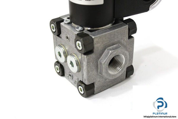 krom-schroeder-vas115r_nw-gas-solenoid-valve-3