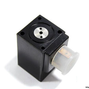 bosch-1824210104-solenoid-coil