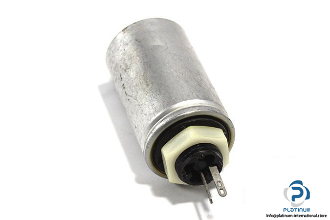 epcos-AL-ELKO 2200µF_100VDC-aluminum-electrolytic-capacitors