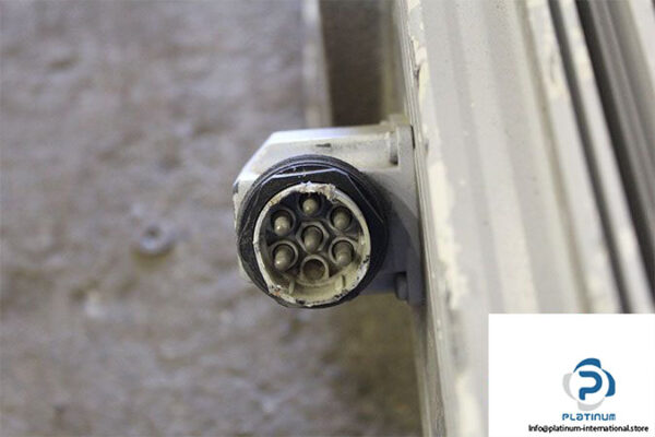 lenze-mdfkaba100-22-servo-motor-3