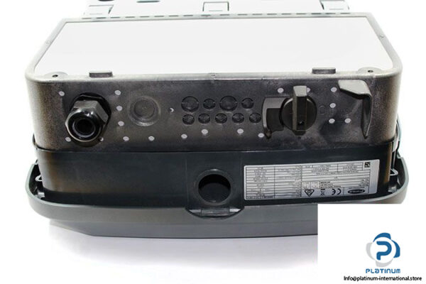 fronius-symo-5-0-3-m-inverter-4