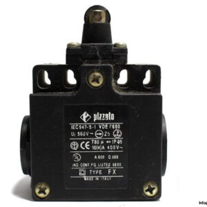 pizzato-fx-915-limit-switch-2