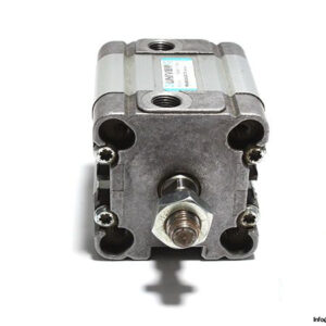 univer-rm4600400015-compact-cylinder-1