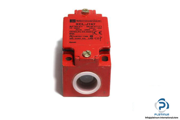 telemecanique-xcl-j167-limit-switch-body-3